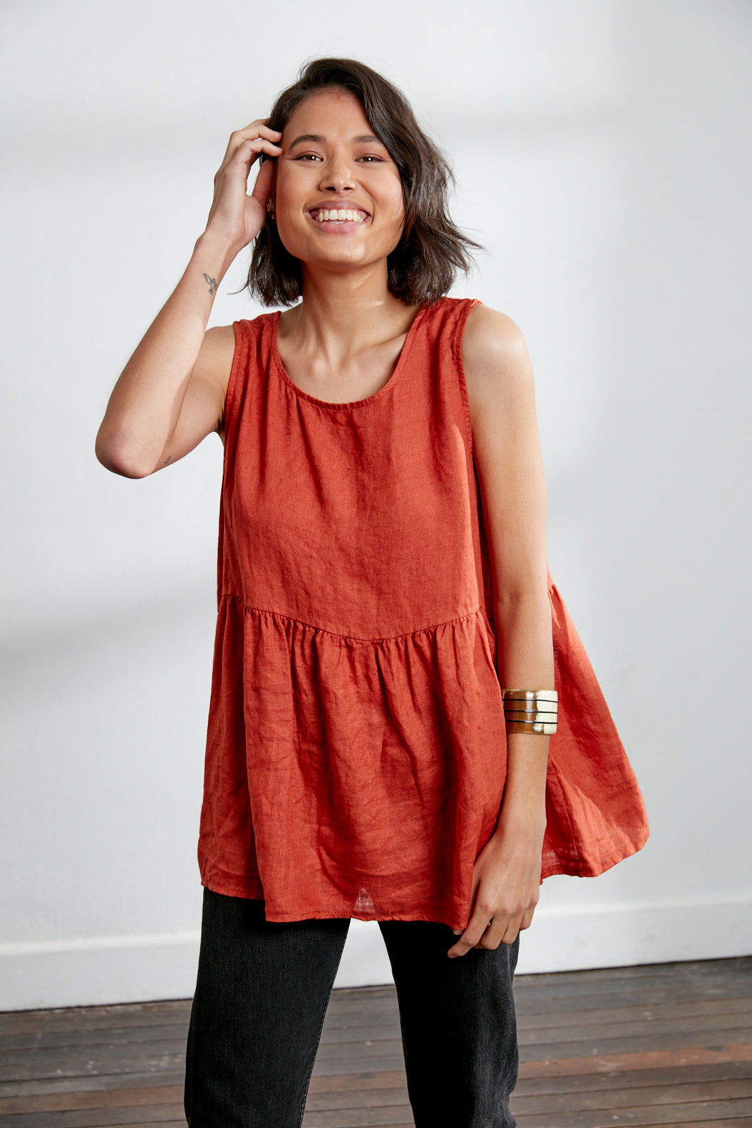 Montaigne Linen Singlet Top with Buttons Down the Back Rust