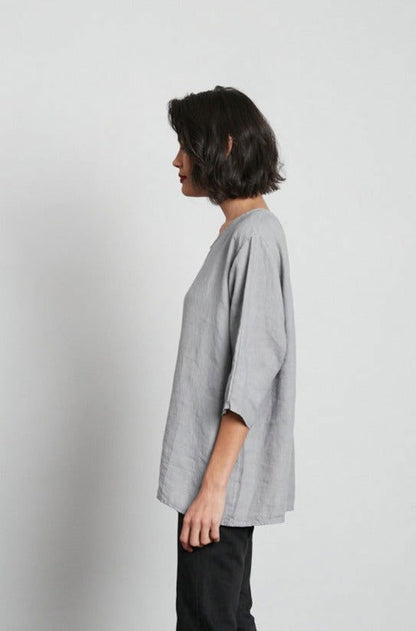 Montaigne Loose Linen 3/4 Sleeve Top Charcoal1