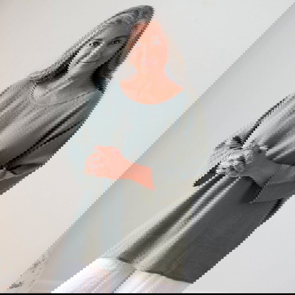 Montaigne Loose Linen 3/4 Sleeve Top Khaki