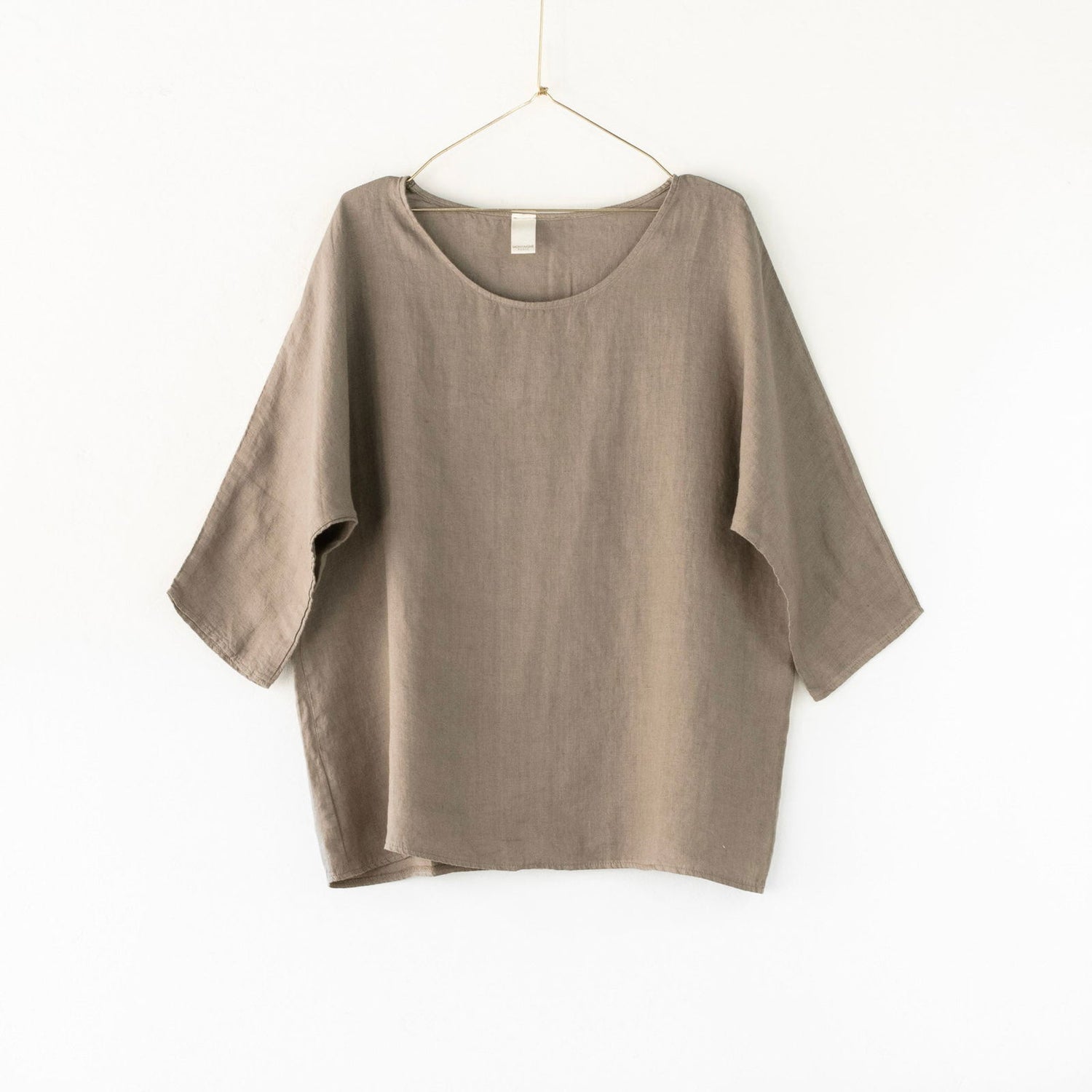 Montaigne Loose Linen 3/4 Sleeve Top Mushroom