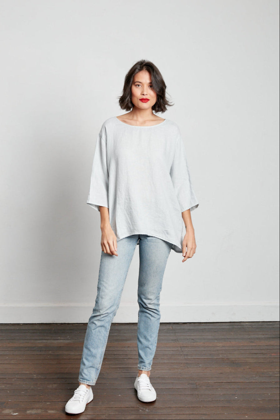 Montaigne Loose Linen 3/4 Sleeve Top Pearl Grey4