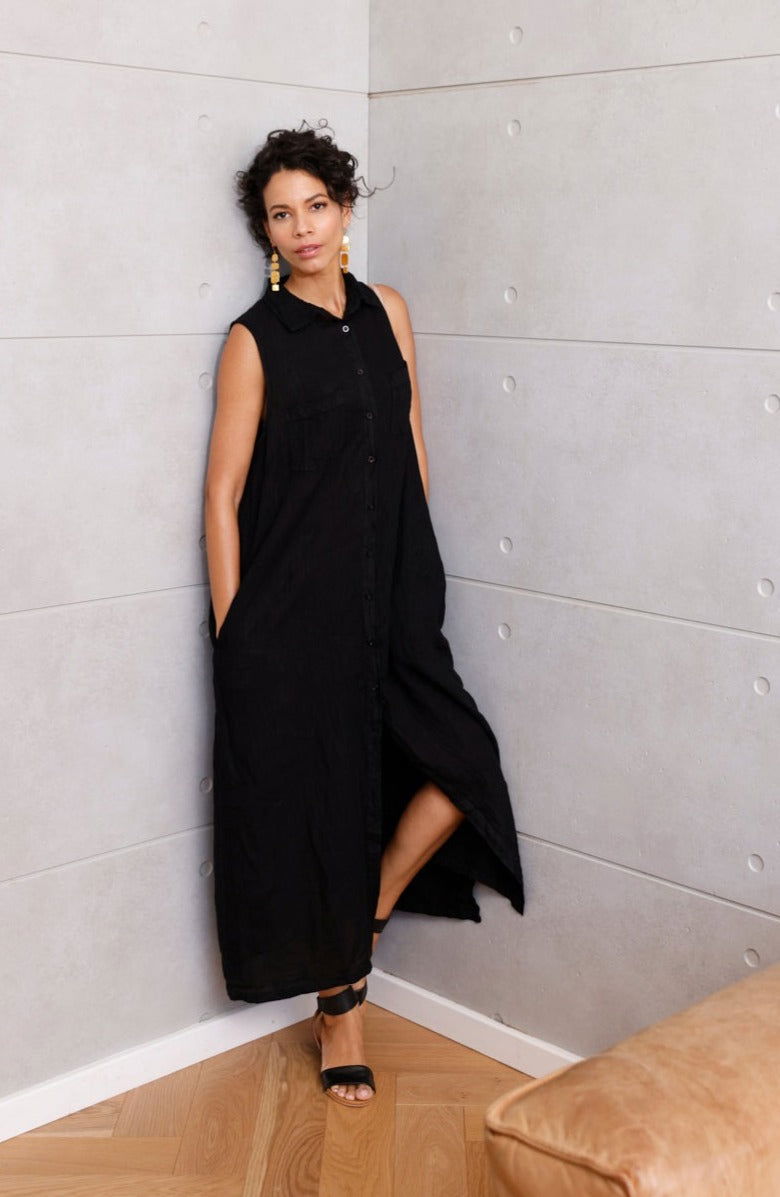 Montaigne Louise Collared Slimline Dress Black