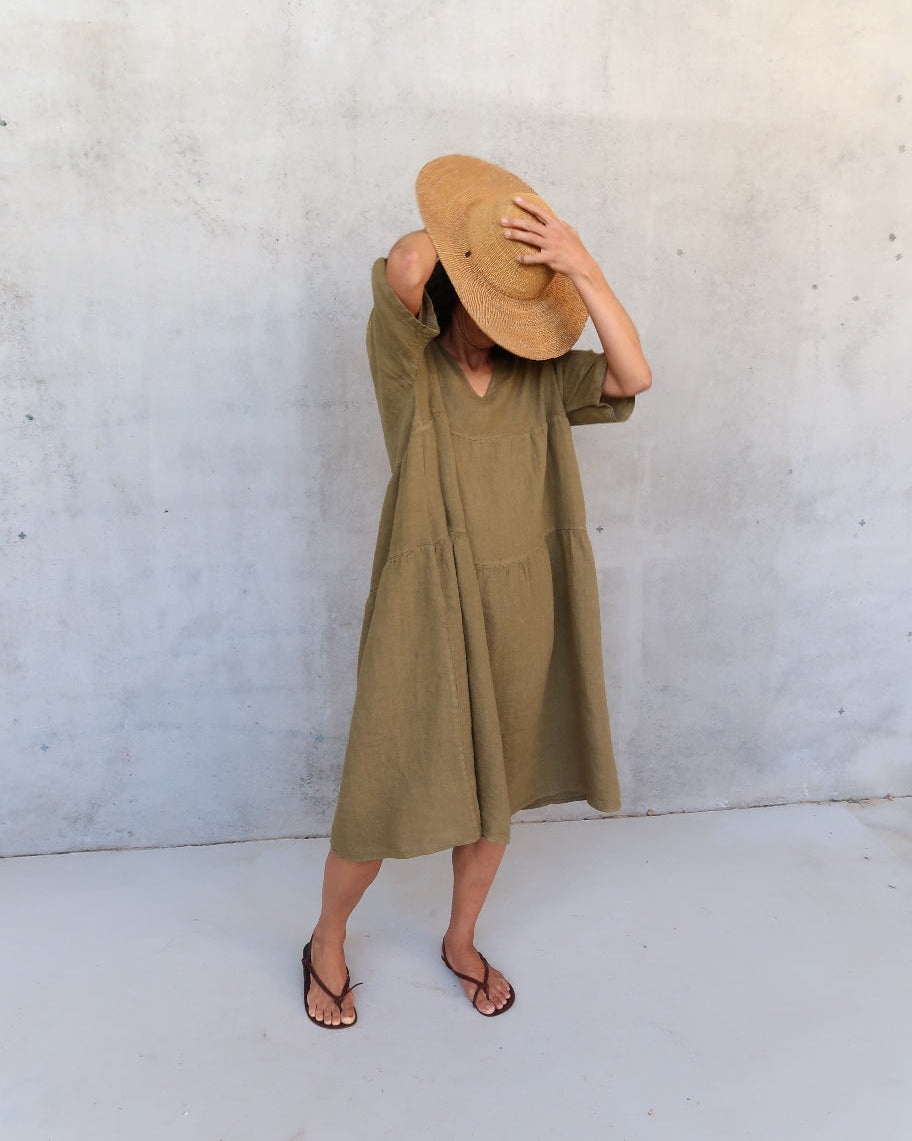 Montaigne Louloute Linen Smock Dress with Pockets Moss