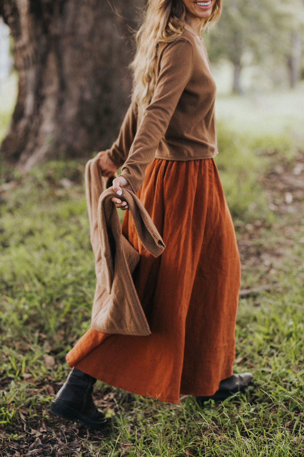 Montaigne Lucie Linen Maxi Skirt Brique3