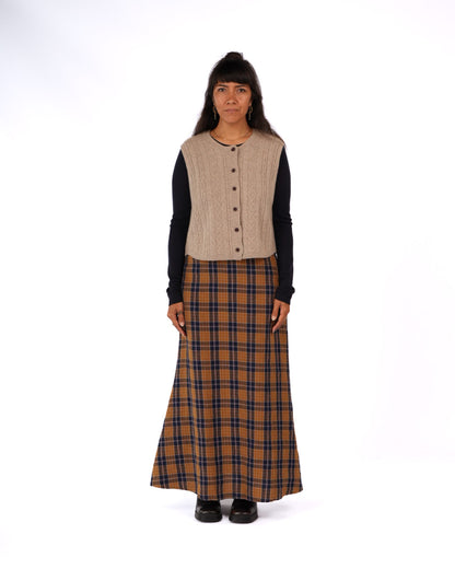 Montaigne Luella 100% New Zealand Lambswool Vest Oatmeal2