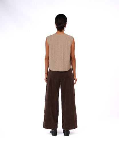 Montaigne Luella 100% New Zealand Lambswool Vest Oatmeal4