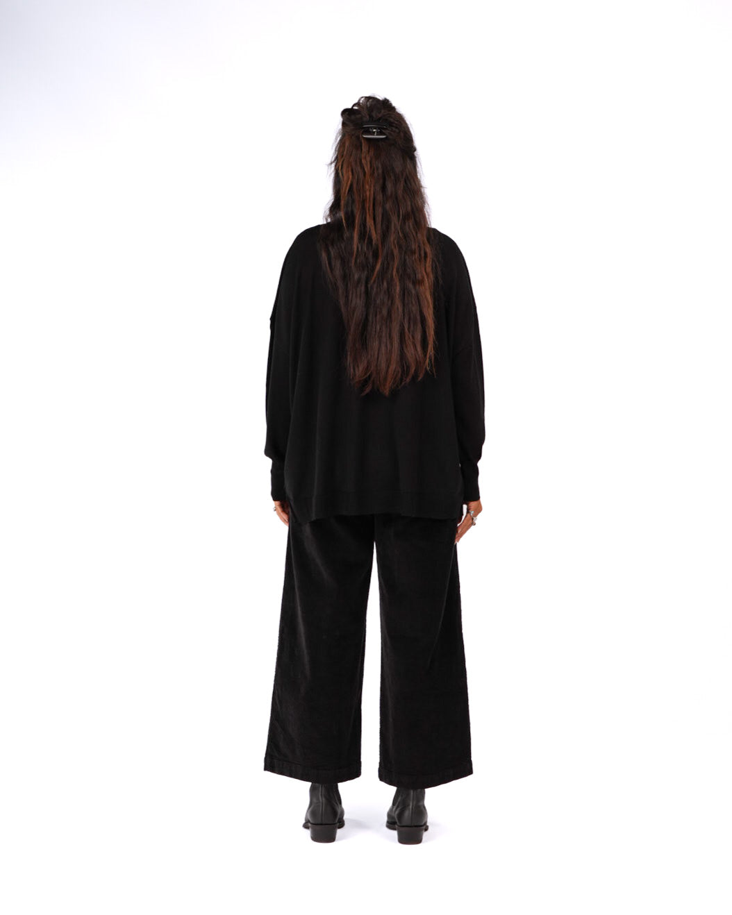 Montaigne Manuel Australian Merino Sweater Black2
