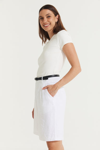 Montaigne Marina Linen Bermuda Short White4