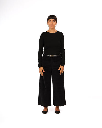Montaigne Merino Wool Knit Top Spencer– Lightweight Layering Essential Black