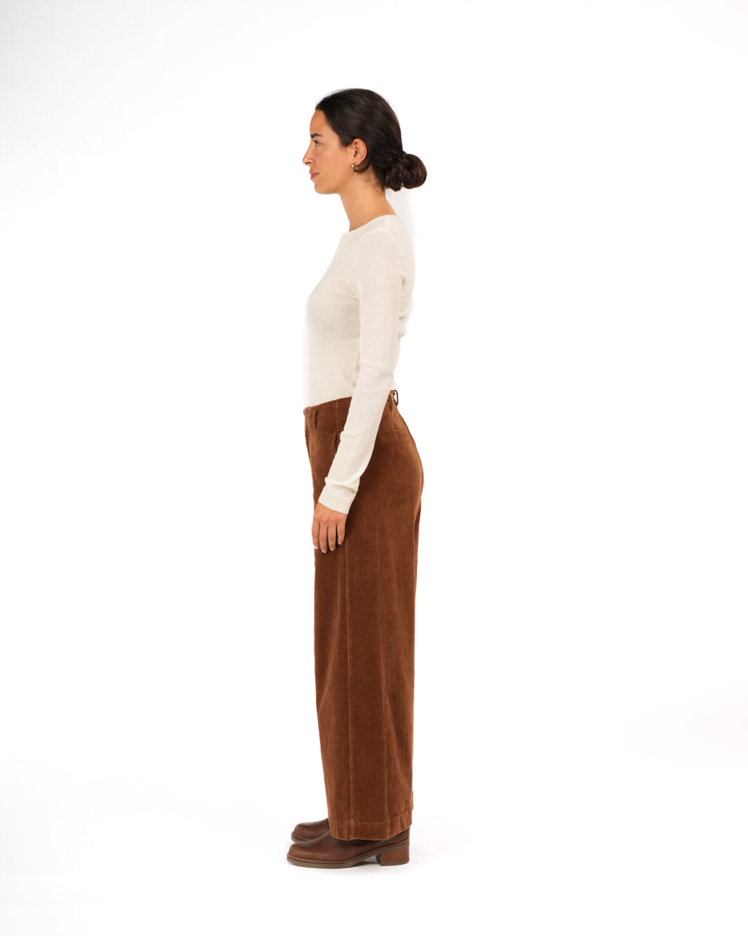 Montaigne Merino Wool Knit Top Spencer– Lightweight Layering Essential White1