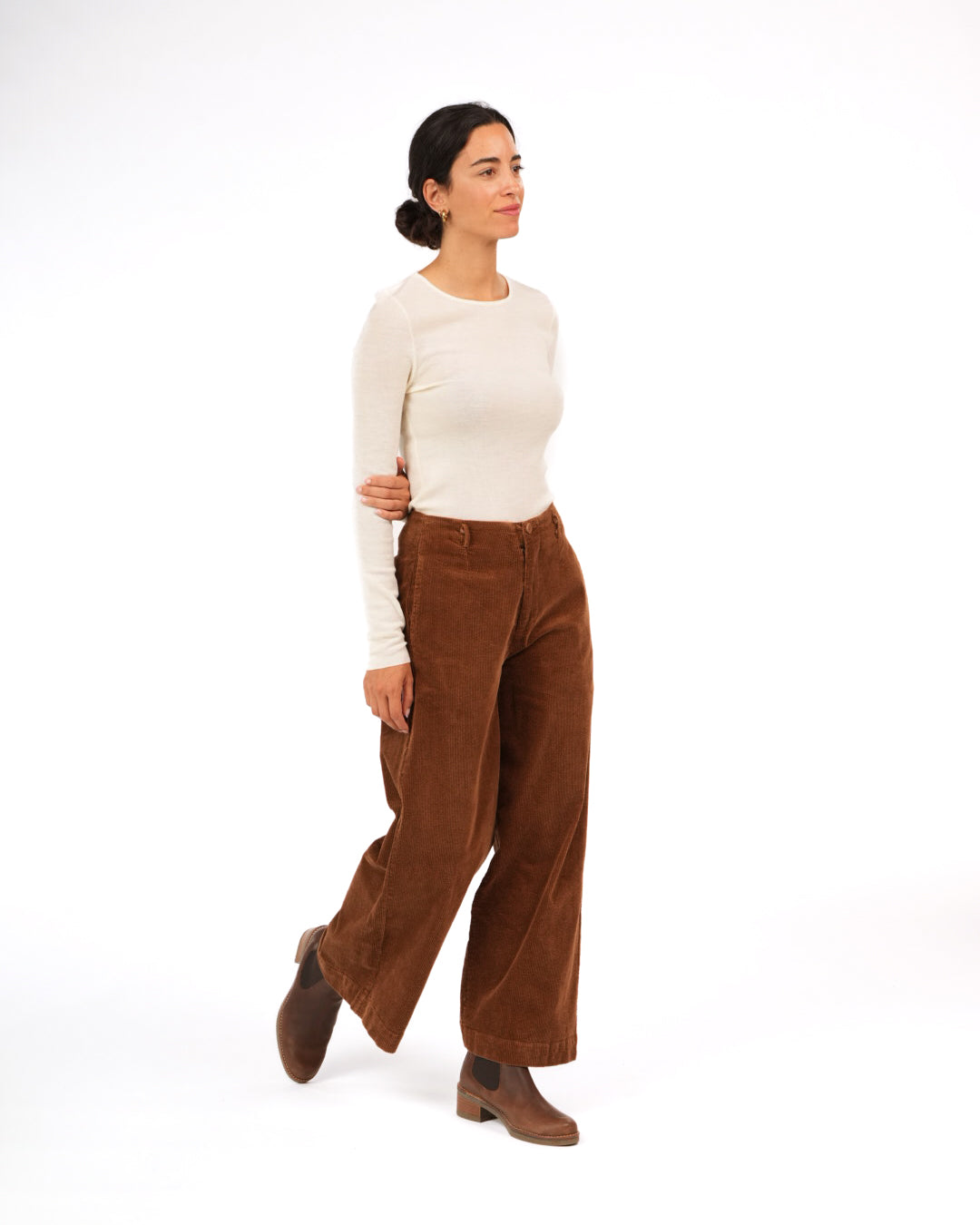 Montaigne Merino Wool Knit Top Spencer– Lightweight Layering Essential White3