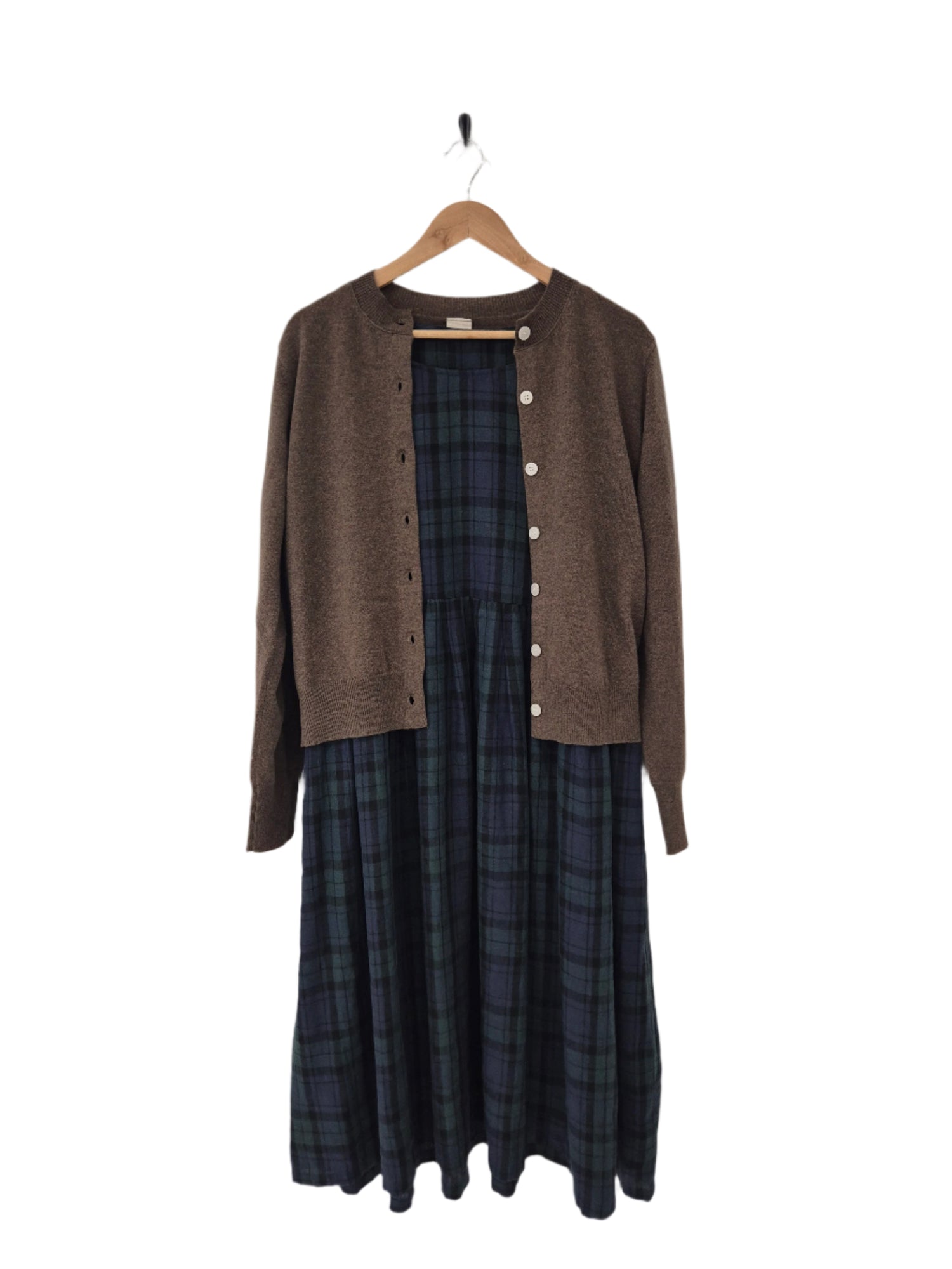 Montaigne Minimalist Lambswool Cardigan Brown