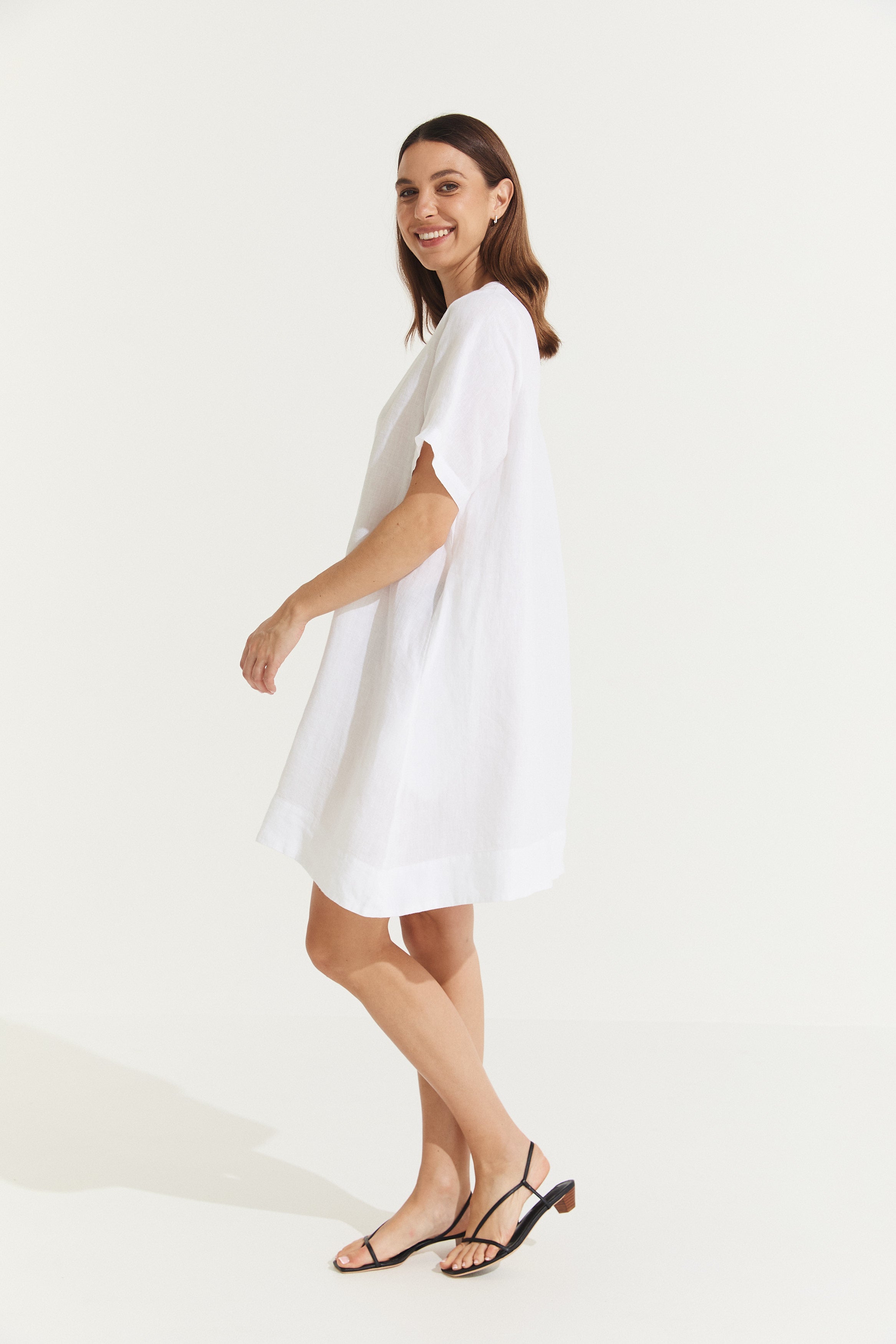 Montaigne Nathalie Linen Shift T-Shirt Dress White
