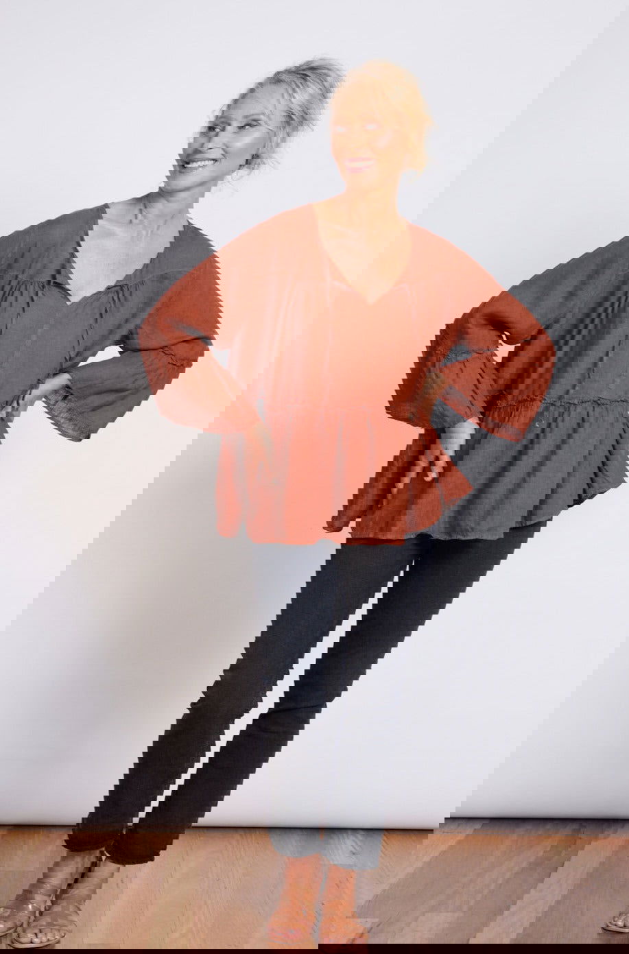 Montaigne Nicole Tiered Linen Long Sleeve Top Rust1