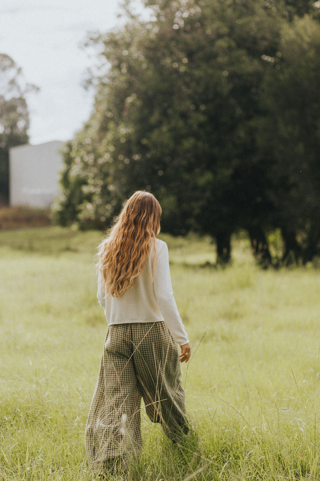 Montaigne NZ Lambswool Cropped Cardigan Milk9