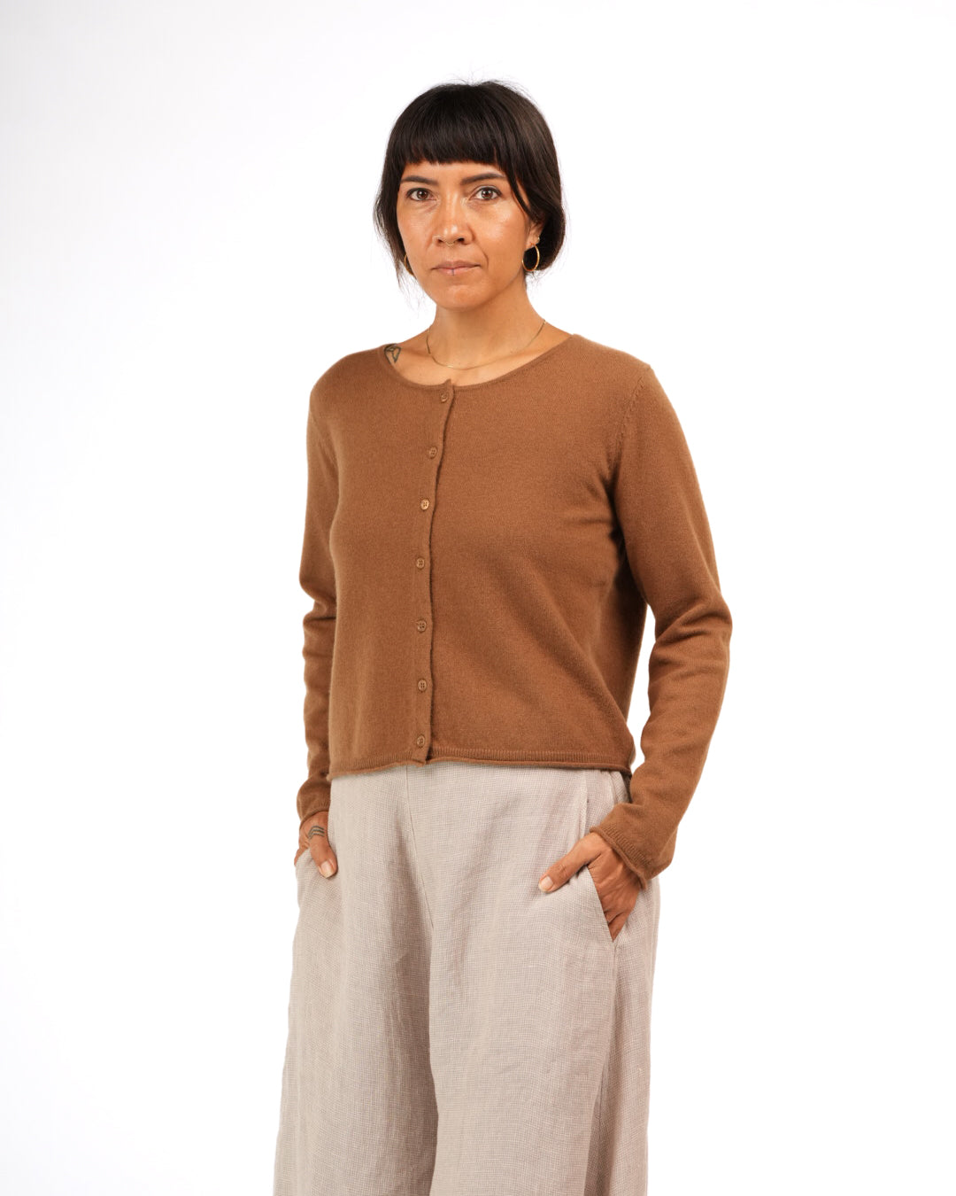 Montaigne NZ Lambswool Cropped Cardigan Toffee1