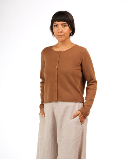 Montaigne NZ Lambswool Cropped Cardigan Toffee1