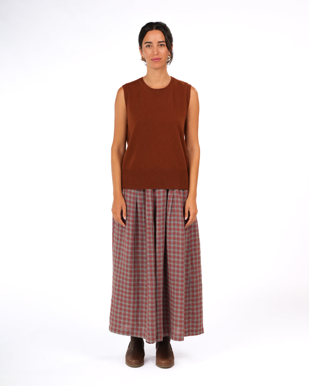 Montaigne NZ Lambswool Oversized Vest Chestnut