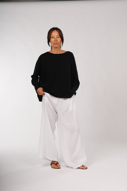 Montaigne Olivia 100% New Zealand Lambswool Jumper Black