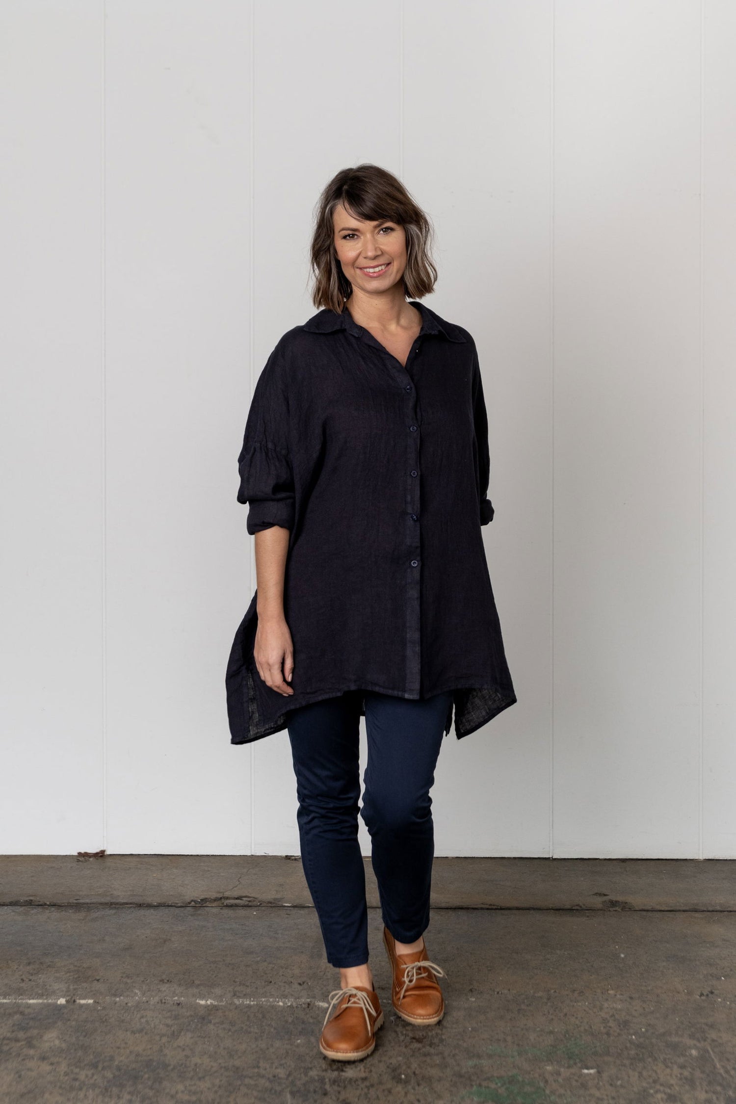 Montaigne Oversized Linen Boyfriend Shirt Navy