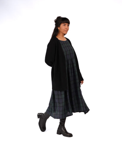Montaigne Patou Pure Lambswool Cardigan Black1