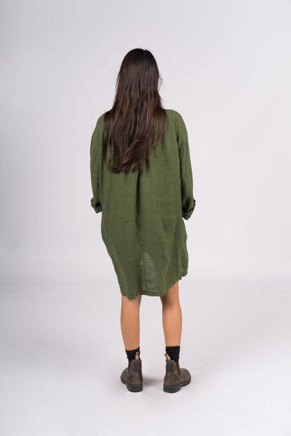 Montaigne Paysanne Oversized Linen Shirt Forest Green2