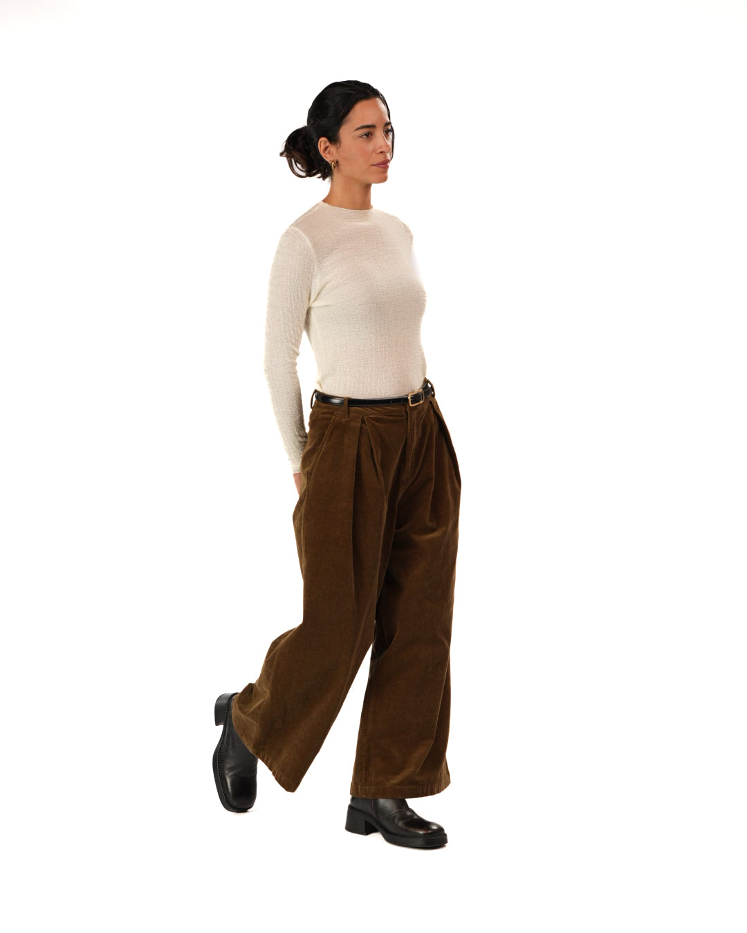 Montaigne Premium Cotton Corduroy Pleated Wide-Leg Pants Olive8