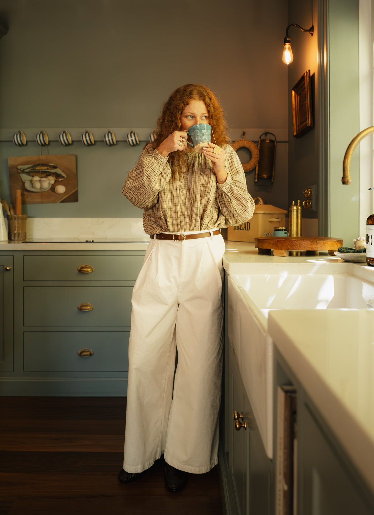 Montaigne Premium Cotton Corduroy Pleated Wide-Leg Pants White1