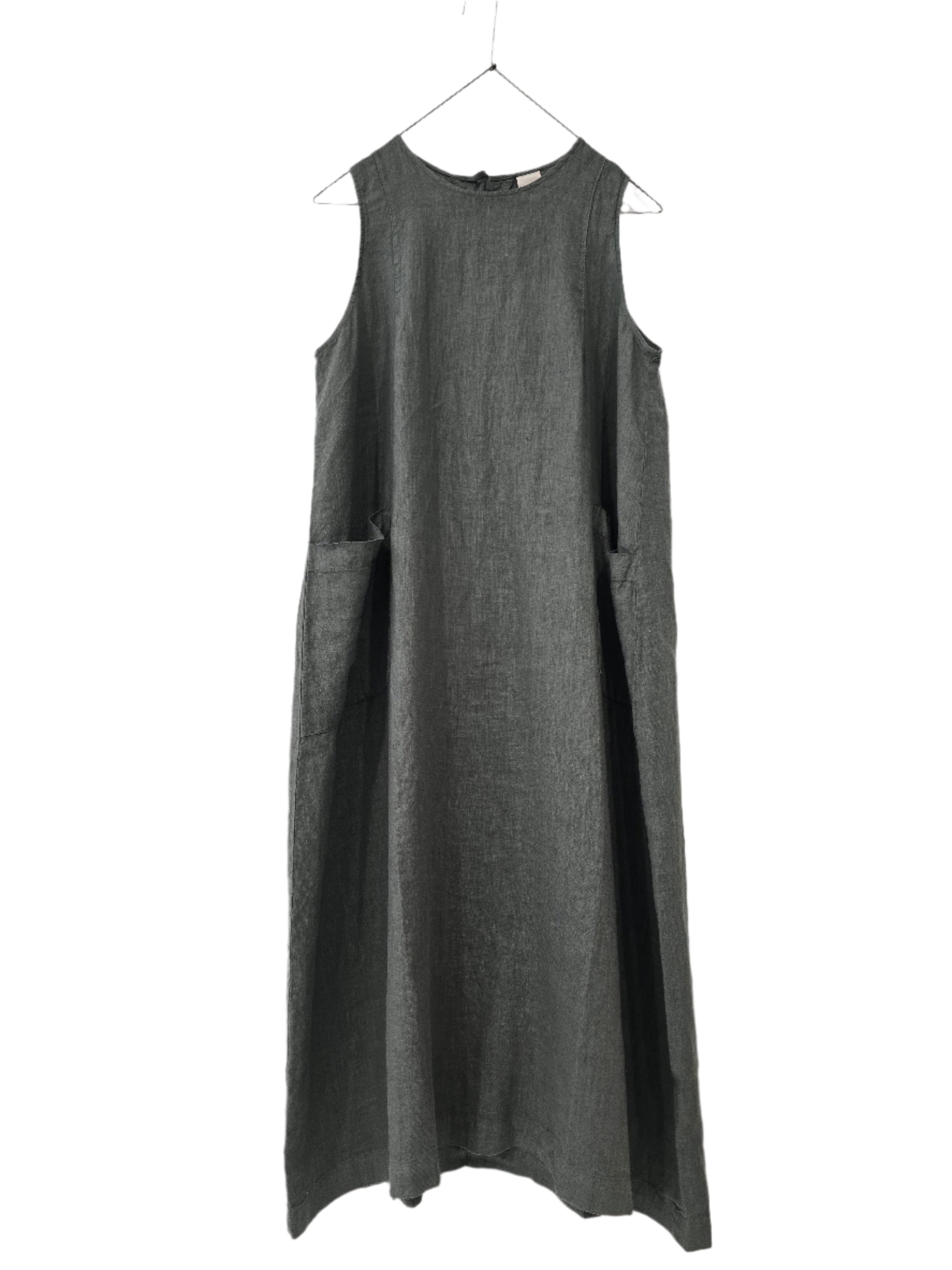 Montaigne Remy Linen Dress with Deep Front Pockets Charcoal1