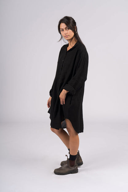 Montaigne Riviera Long Sleeve Linen Shirt Black