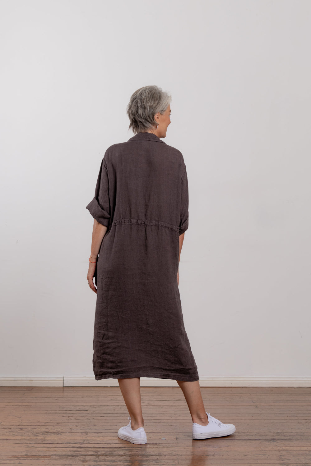 Montaigne Rodin Linen Drawstring Dress Rum Raisin3