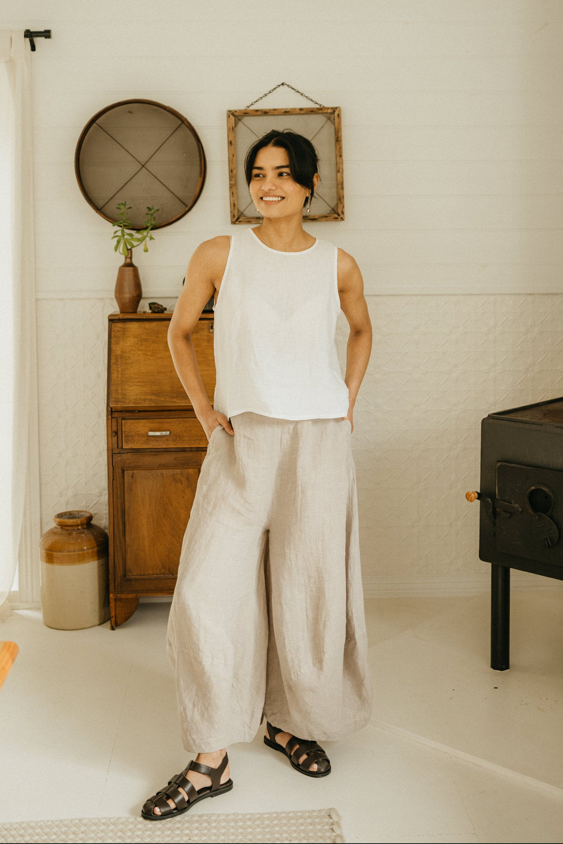 Montaigne Roland Linen Pants in Houndstooth