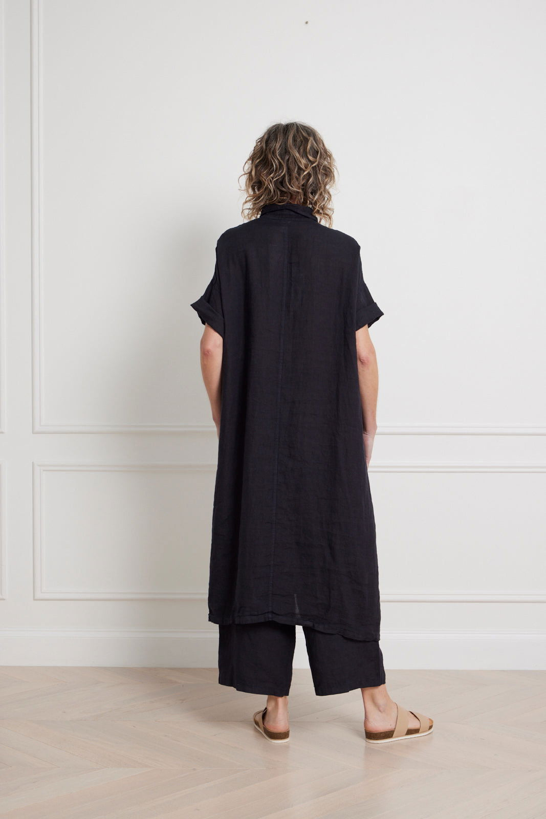 Montaigne Salomé Classic Linen Shirt Dress Navy8