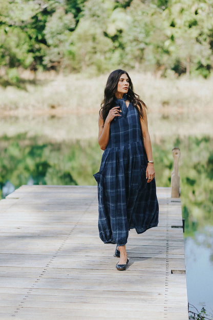 Montaigne Sartène Blue Check Linen Dress3
