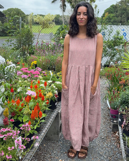 Montaigne Sartene French Linen Dress in Gingham Antique Rose2