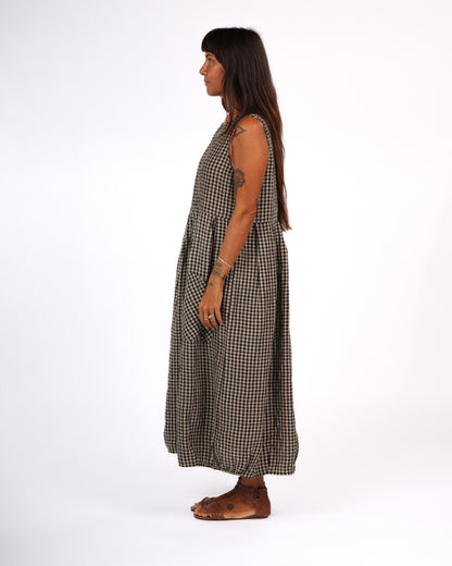 Montaigne Sartene French Linen Dress in Gingham Black4