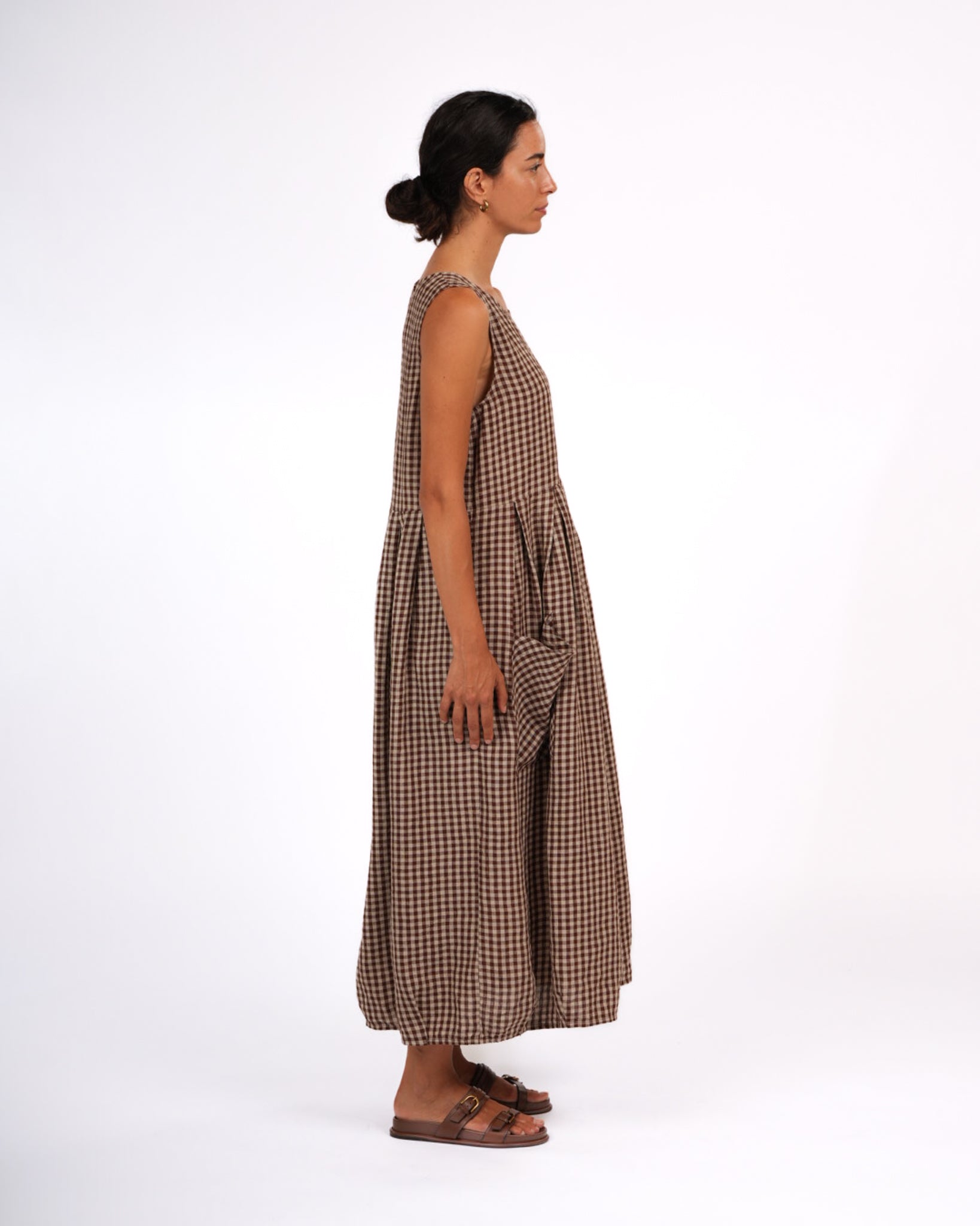 Montaigne Sartene French Linen Dress in Gingham Brown4