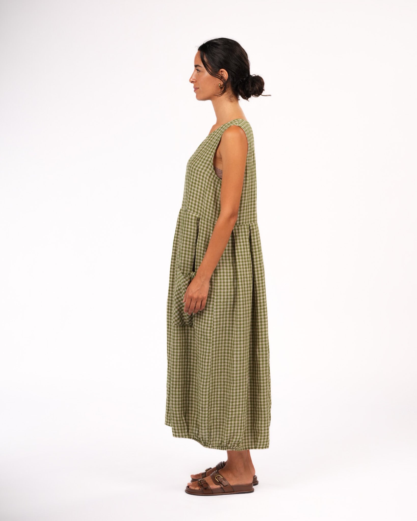 Montaigne Sartene French Linen Dress in Gingham Pistachio7