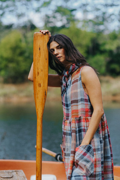 Montaigne Sartène in Multi Check Linen3
