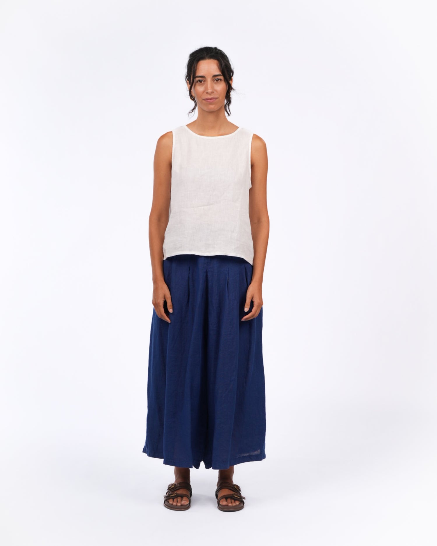 Montaigne Solid Linen Culottes Royal Blue1