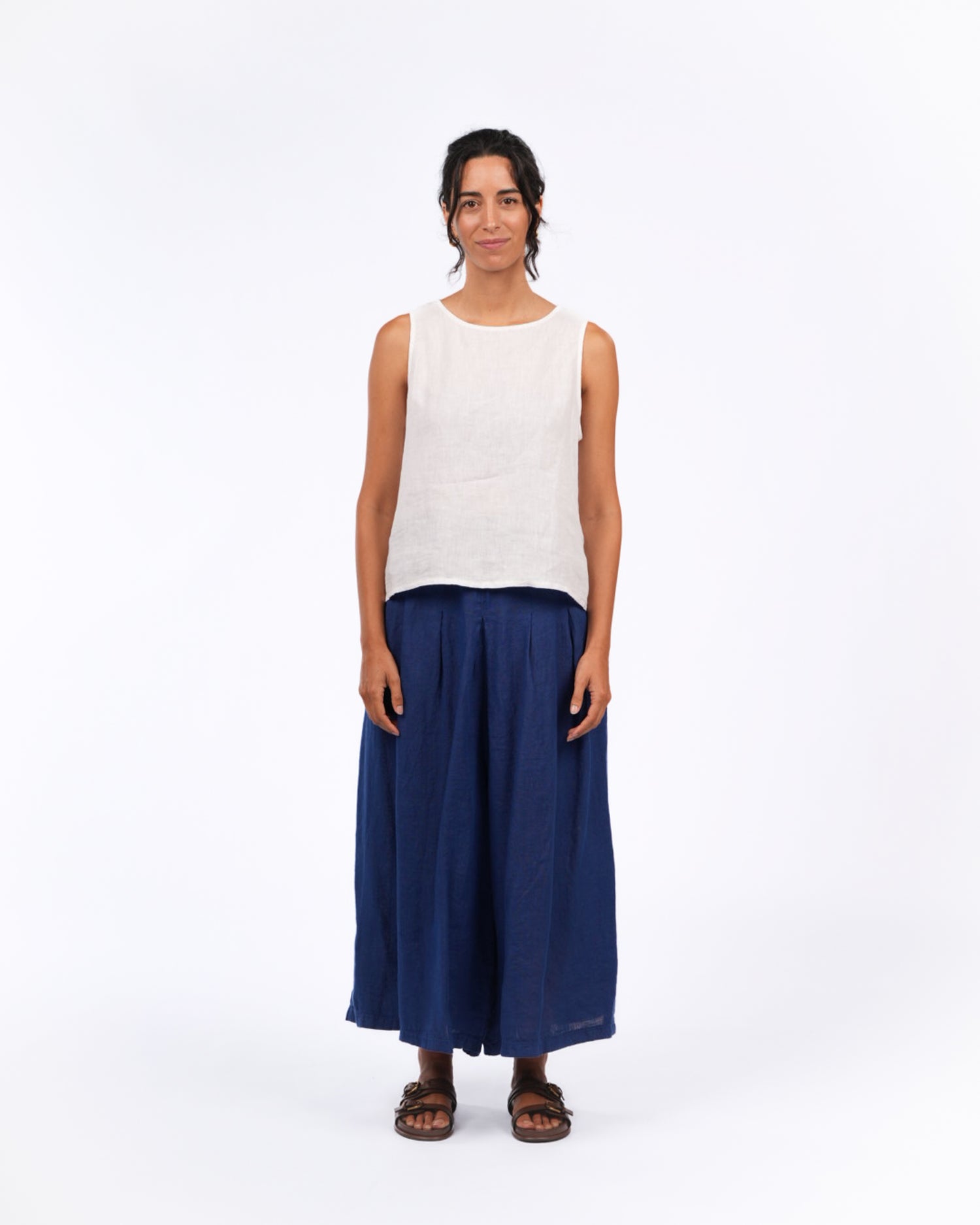 Montaigne Solid Linen Culottes Royal Blue6