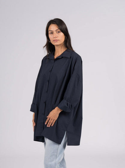 Montaigne Théa Crisp Cotton Poplin Shirt Navy1