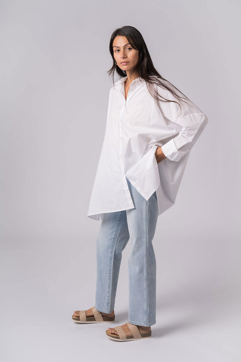 Montaigne Théa Crisp Cotton Poplin Shirt White3