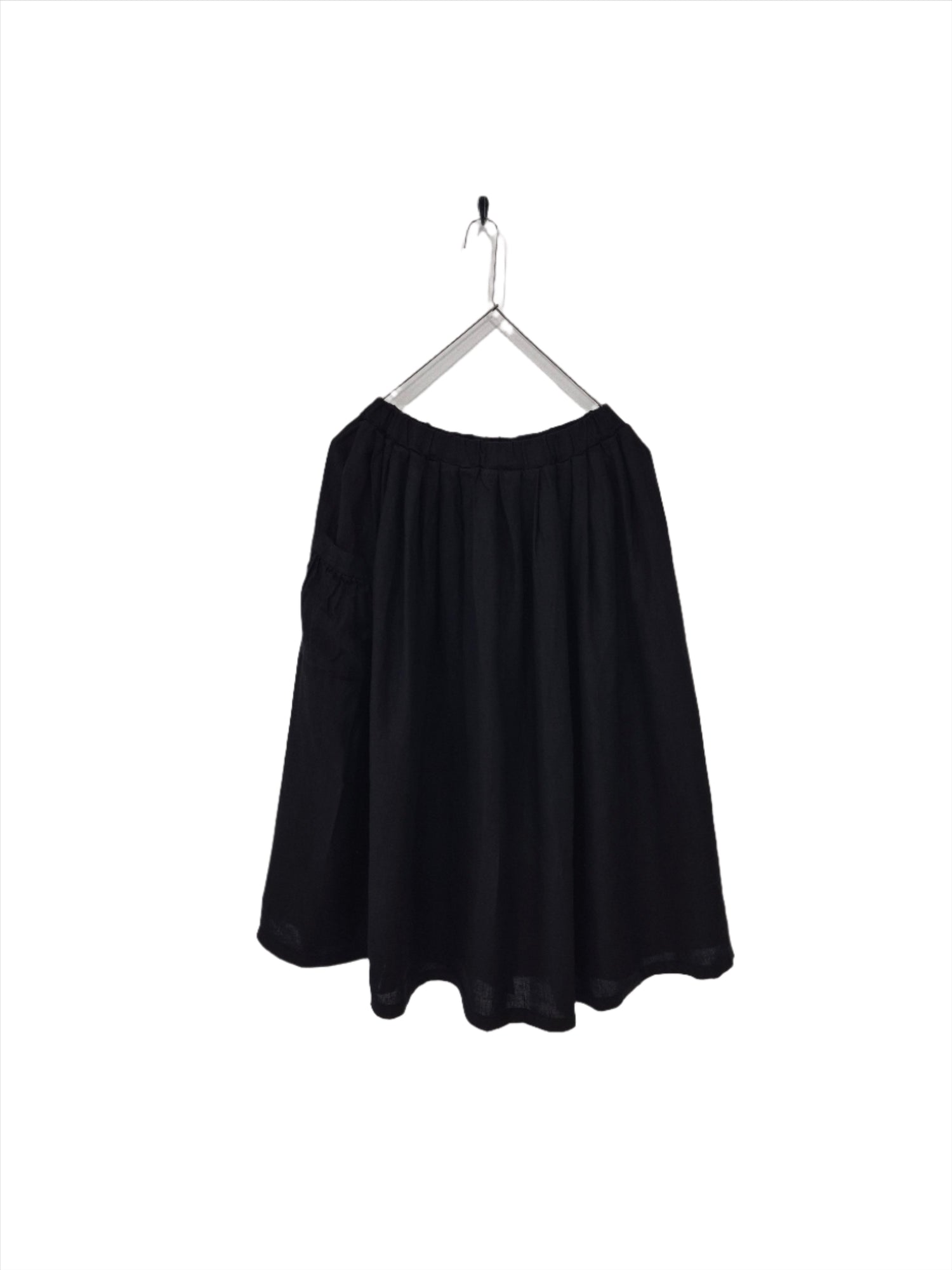 Montaigne Transeasonal Linen Skirt with Front Pocket Black