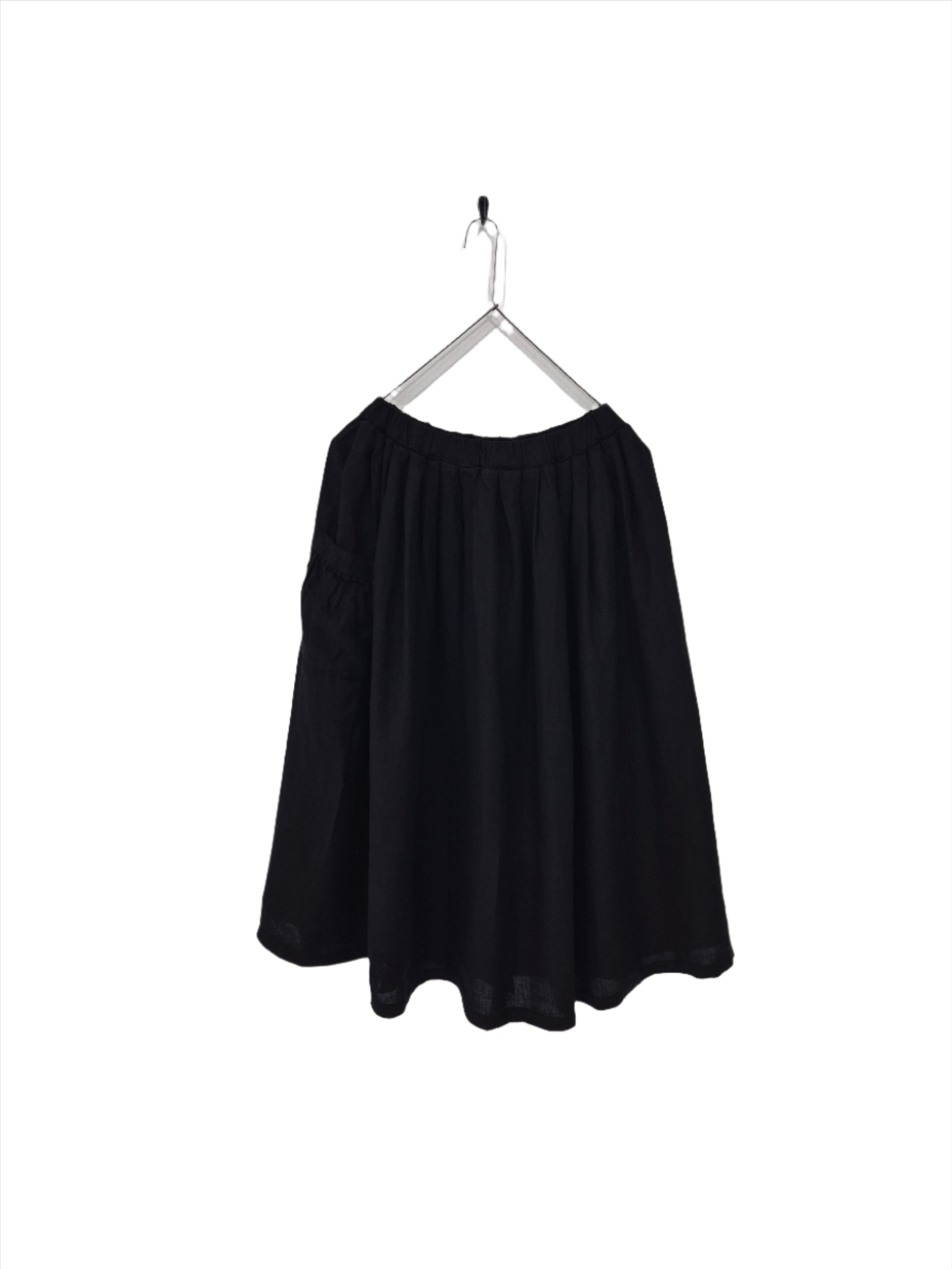 Montaigne Transeasonal Linen Skirt with Front Pocket Black