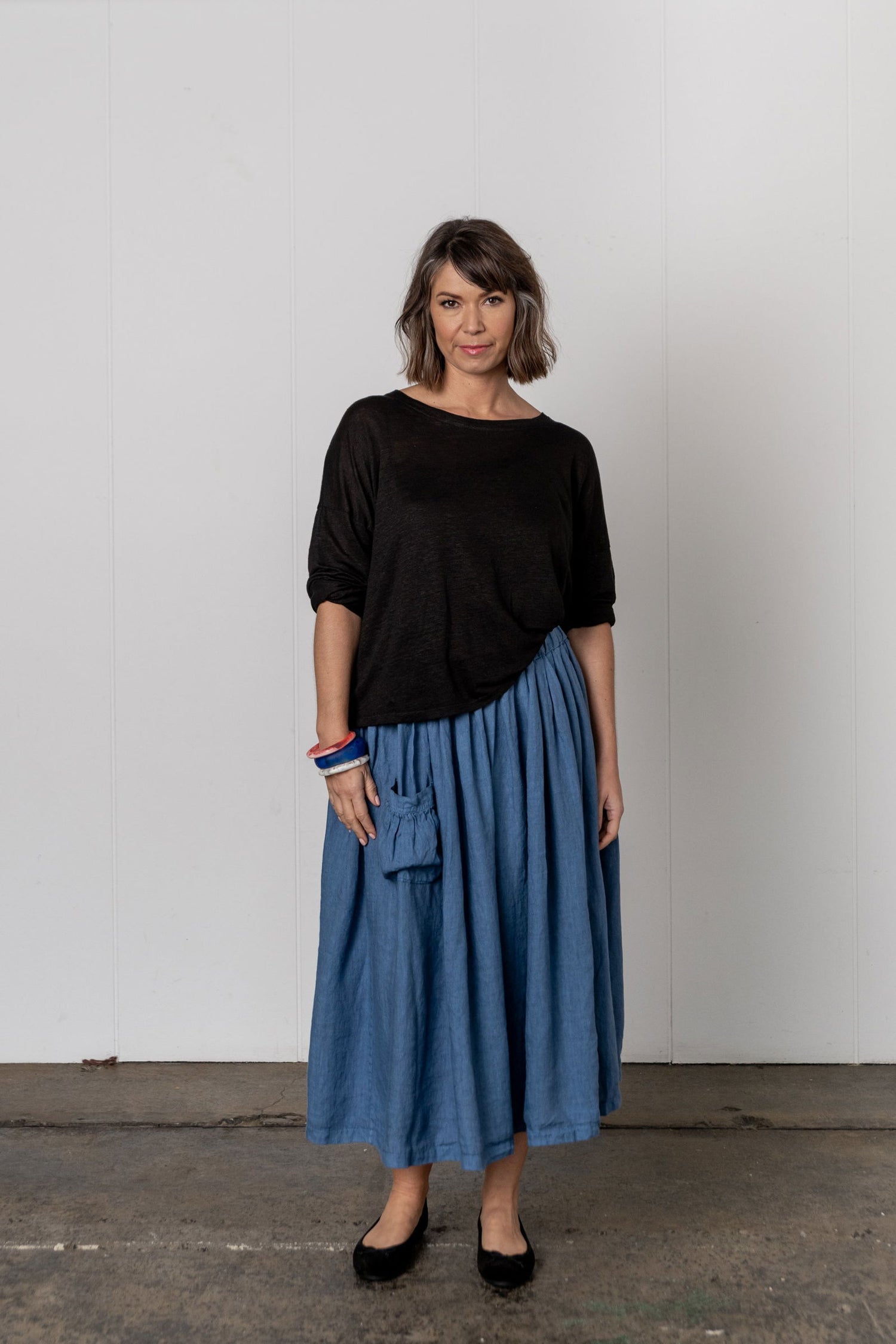 Montaigne Transeasonal Linen Skirt with Front Pocket Denim Blue3