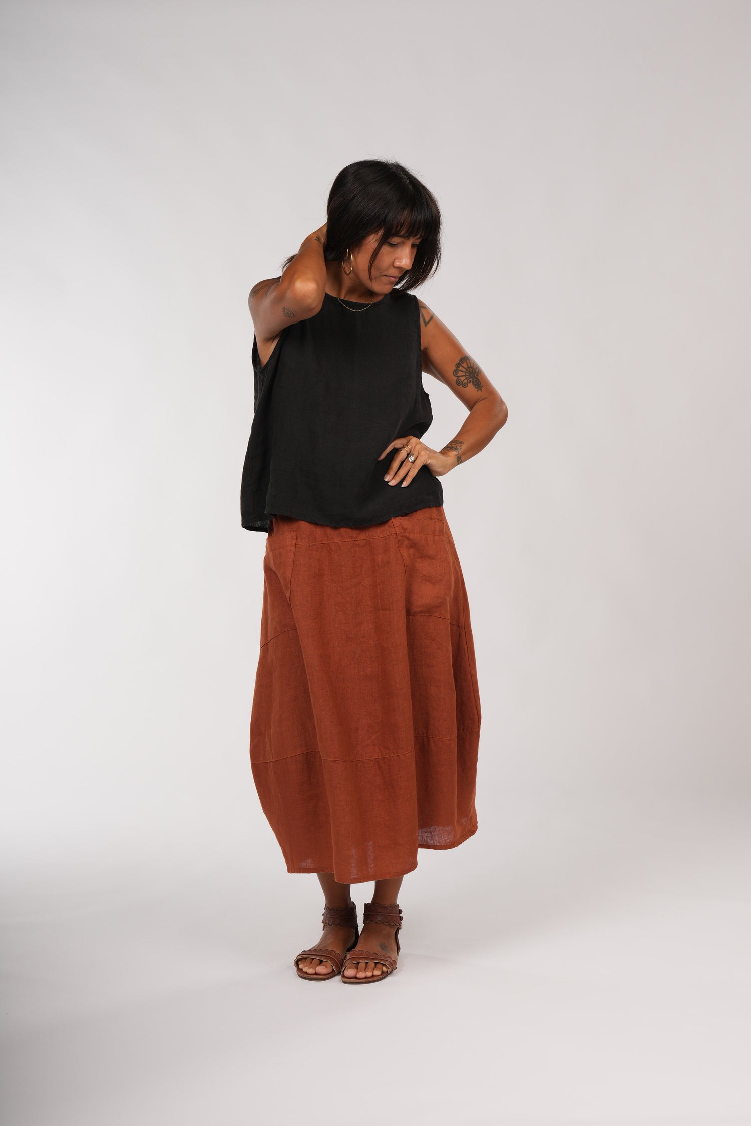 Montaigne Tulip Linen Skirt Rust1