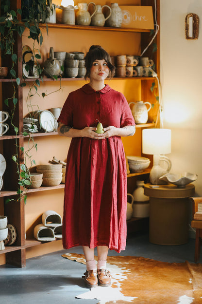 Vianne Linen Dress with Pleats and Side Pockets