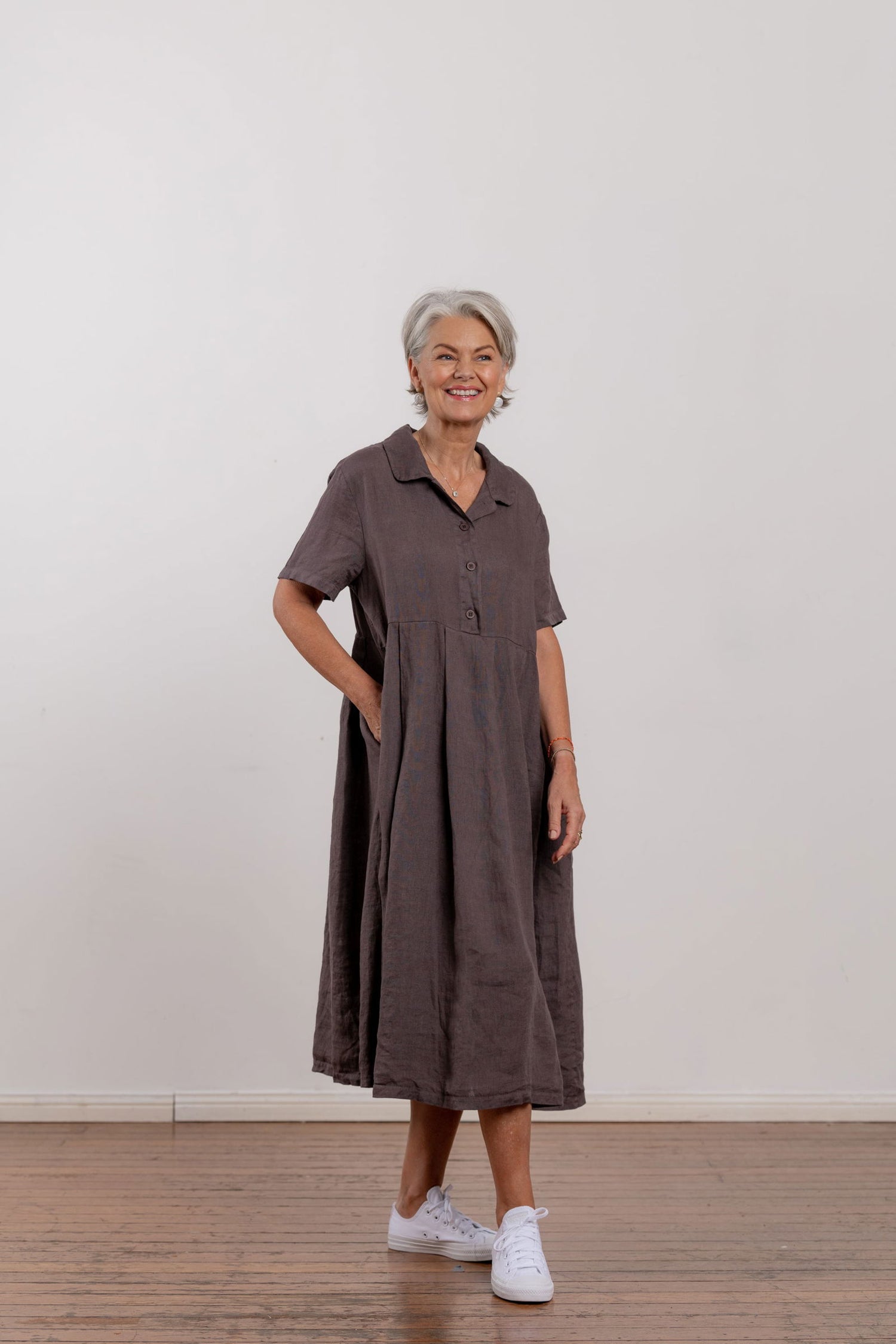Montaigne Vianne Linen Dress with Pleats and Side Pockets Rum Raisin1