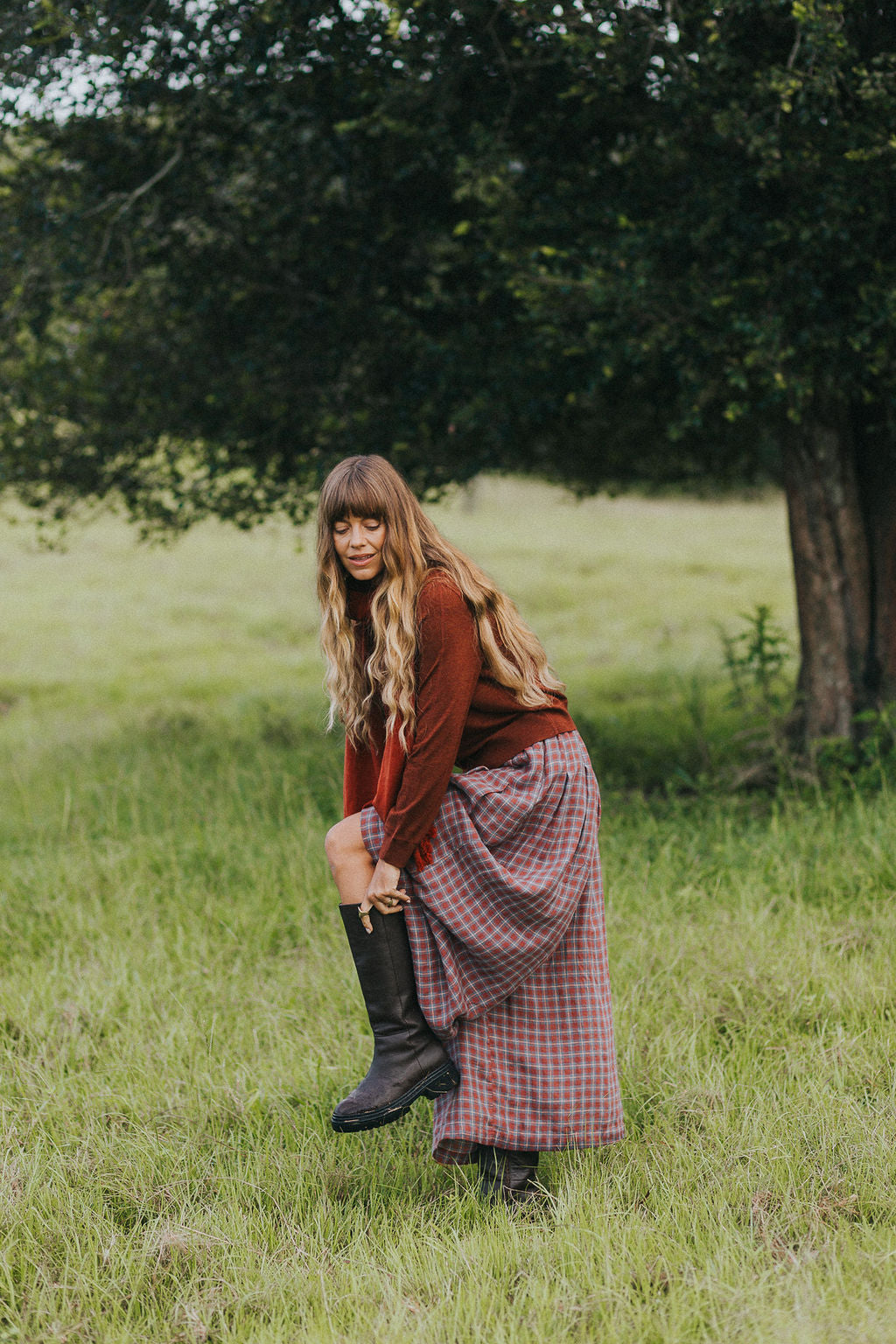Montaigne Women’s Red Check Linen Pants – 100% French Linen Relaxed Fit Red12